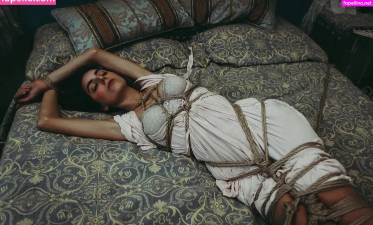 Auromineo OnlyFans Thumbnail #KygCdTFtEL