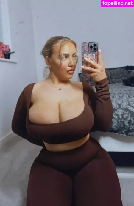 Aurora 1 OnlyFans Thumbnail #T25GRqDw4c