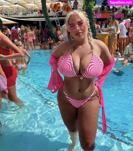 Aurora 1 OnlyFans Thumbnail #XwQmaNJ5i8