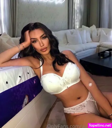 Aurora 2000 OnlyFans Thumbnail #UV2gHalwL4