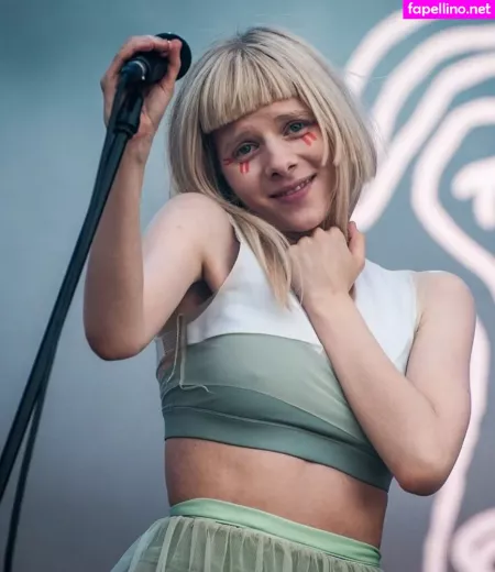 Aurora Aksnes OnlyFans Thumbnail #MeMHxUyo6U