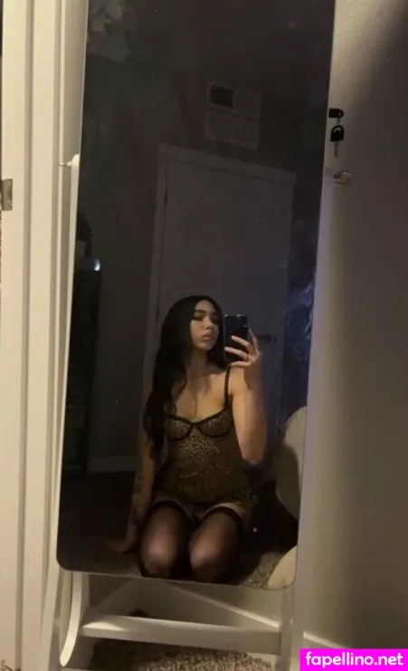 Aurora Lovee05 OnlyFans Thumbnail #HH5wqnbETl