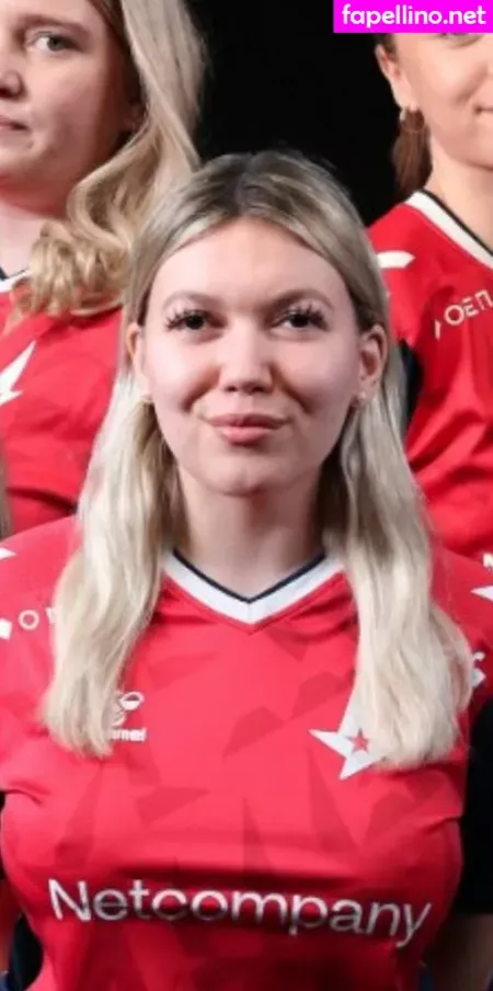 Aurora Lyngdal OnlyFans Thumbnail #VIoHpZRZeg