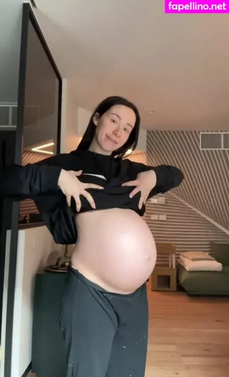 Aurora Ramazzotti OnlyFans Thumbnail #41XvrMqyZ0