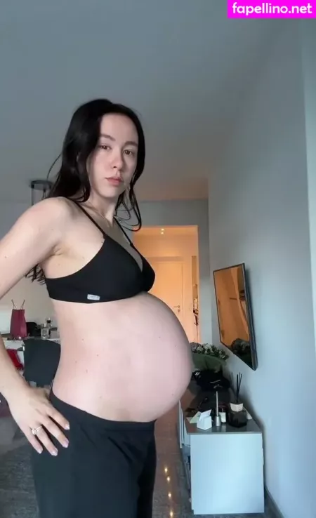 Aurora Ramazzotti OnlyFans Thumbnail #i8nJ6FyYSy