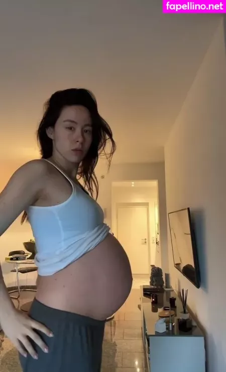 Aurora Ramazzotti OnlyFans Thumbnail #z5GoWk0Ojr