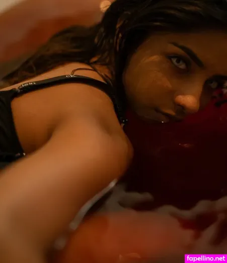 Aurora Sinclair OnlyFans Thumbnail #0hFgz4zaho