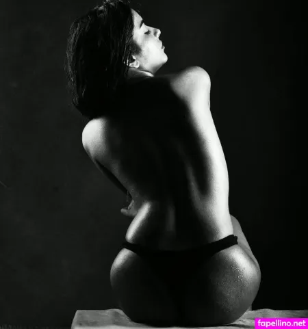 Aurora Sinclair OnlyFans Thumbnail #EEIbHd6Md2