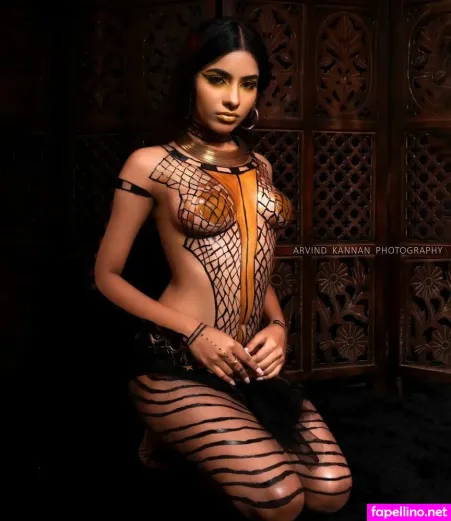 Aurora Sinclair OnlyFans Thumbnail #RKTRMa3WKx