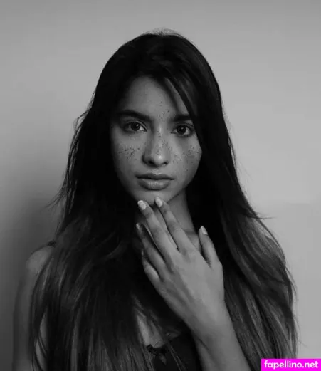 Aurora Sinclair OnlyFans Thumbnail #lEfEHz2J7S