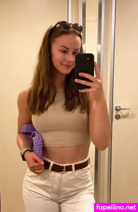 Aurora Uotila OnlyFans Thumbnail #XGLrpVidu5