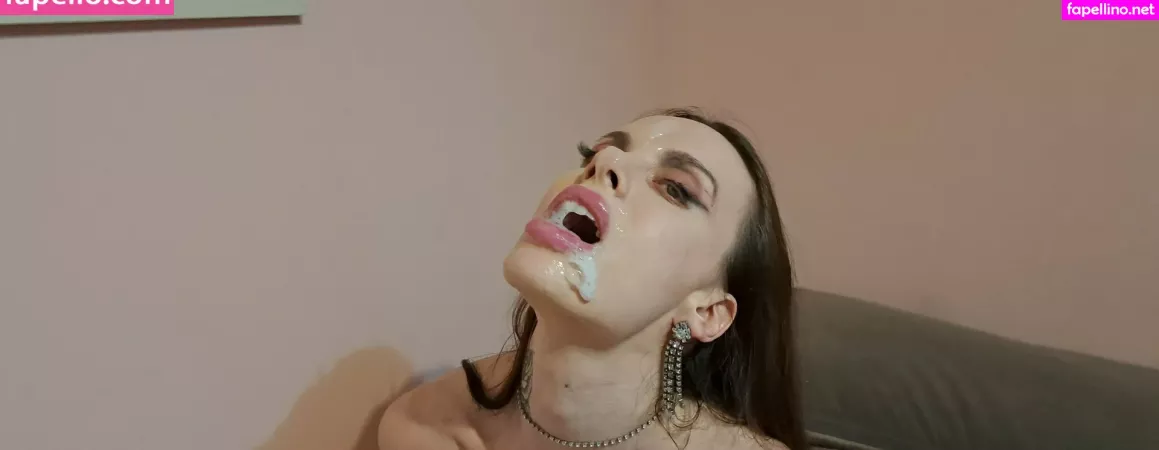Aurora Whitewhale OnlyFans Thumbnail #Qi6cXwoF1k