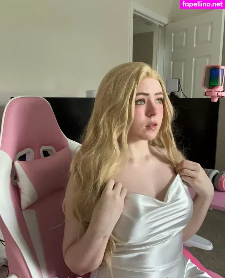 Aurorabrookefree OnlyFans Thumbnail #Xj4qsfwOZS