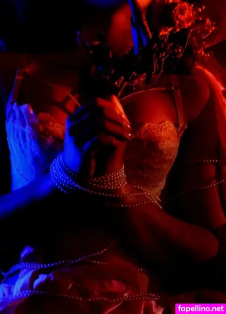 Auroraglitz OnlyFans Thumbnail #ZDsGHQKYu4