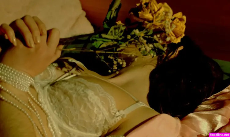 Auroraglitz OnlyFans Thumbnail #gHYp9OGedW