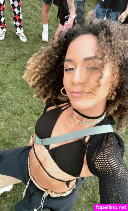 Aurorahaze OnlyFans Thumbnail #99dyLqcXzN