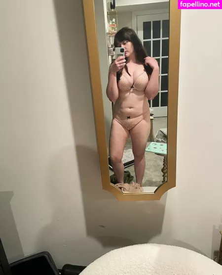 Auroraheavenlyfree OnlyFans Thumbnail #LdFP1mzelA