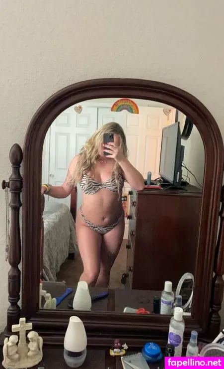 Aurorahillsfreex OnlyFans Thumbnail #N3K82SQwWT