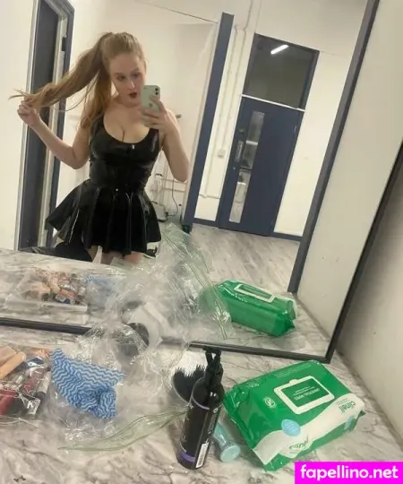 Auroraphoenix4 OnlyFans Thumbnail #Hc6eUm6hOe