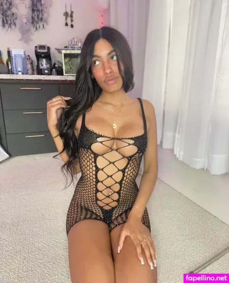 Aurorapillows 1 OnlyFans Thumbnail #LNgS8JfqE6