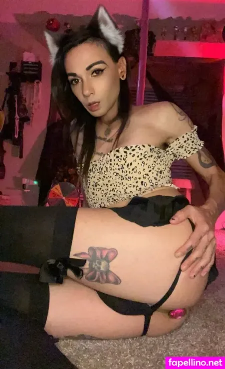 Aurorarav3n OnlyFans Thumbnail #ZEKEbI1Olf