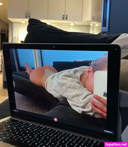 Auroraskyvip OnlyFans Thumbnail #mCu2dGpOxV