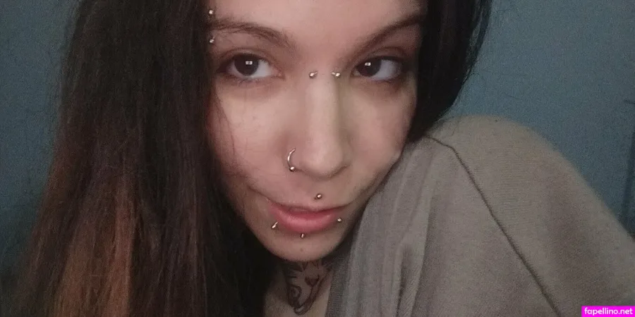 Auroratongue31 OnlyFans Thumbnail #Welb9HNKMs