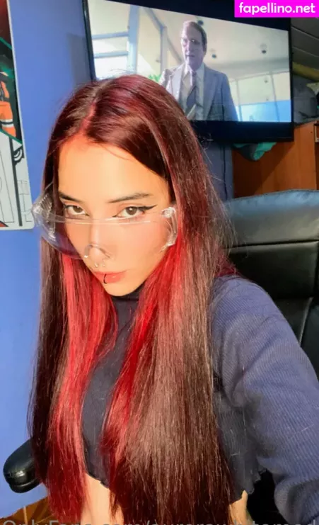 Aurorawhitemodel OnlyFans Thumbnail #X7wmDZ6EgG