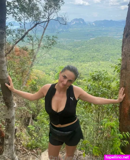 Aurorawilder OnlyFans Thumbnail #5hPLdGMCEM