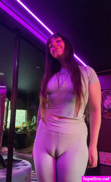 Aussarah1 OnlyFans Thumbnail #hk8J4cA9XA