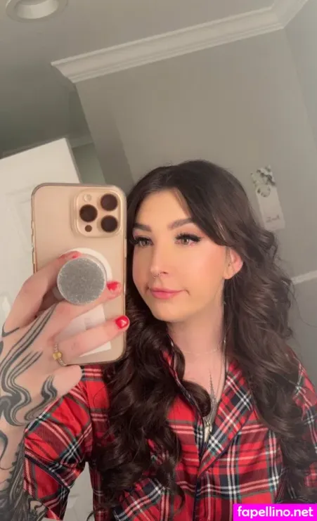 Aussarah1 OnlyFans Thumbnail #qOw0OcWiD9