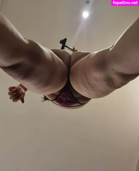 Aussiegiantessfree OnlyFans Thumbnail #Q22lXC2uCg