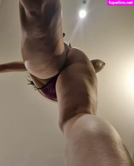 Aussiegiantessfree OnlyFans Thumbnail #mepUui7lHt