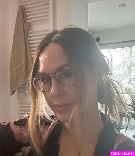 Austrian Mature Amateur Lady OnlyFans Thumbnail #TuQqGkOg0b