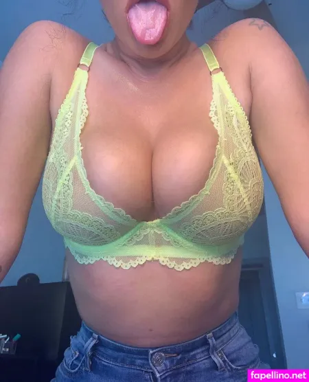 Authentic Bella OnlyFans Thumbnail #tvWM6CJ0Yk