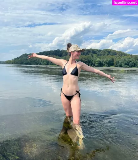 Authenticallytipsy OnlyFans Thumbnail #R3egyuLpTf