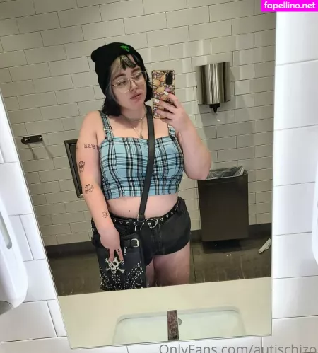 Autischizo OnlyFans Thumbnail #5gFoI16aRr