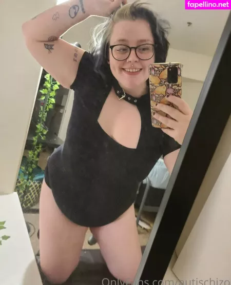 Autischizo OnlyFans Thumbnail #kFrDZm7O3T