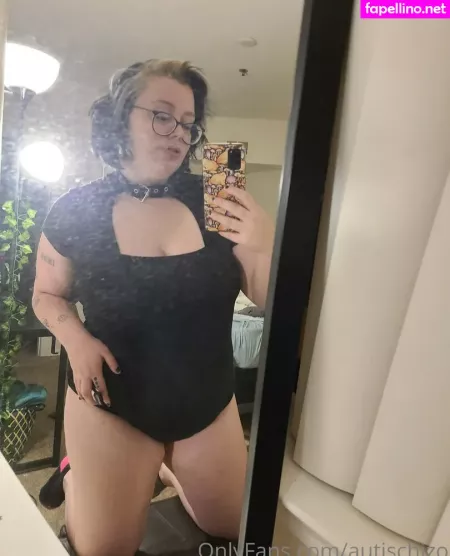 Autischizo OnlyFans Thumbnail #phVPx86EMT