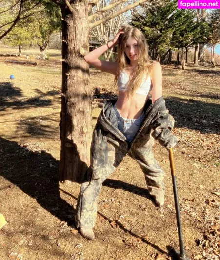 Autumn Alexis OnlyFans Thumbnail #RIwEATWnhh