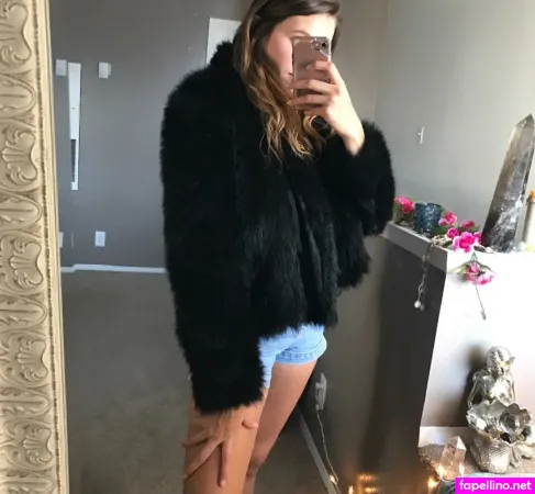 Autumn Brianne OnlyFans Thumbnail #9vQmgPFFLQ