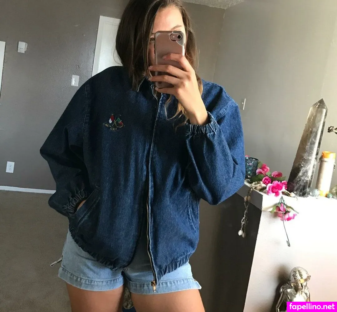 autumnbrianne, thatwitchautumn Nude Leaked OnlyFans Photo #qXiN40giBi