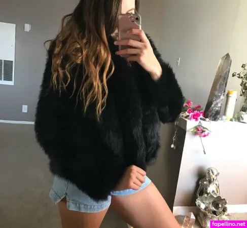 Autumn Brianne OnlyFans Thumbnail #znxFcmGsnM