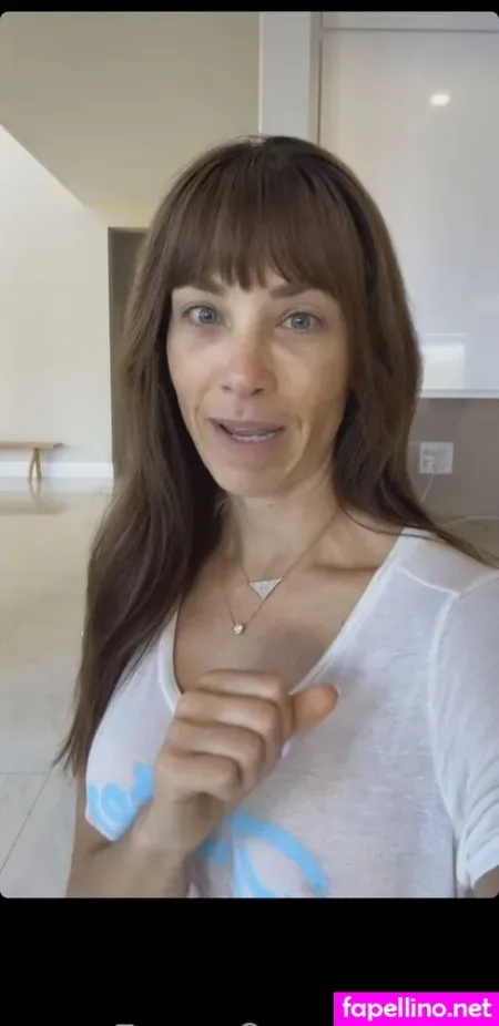 Autumn Calabrese OnlyFans Thumbnail #ATd0iu4wTd