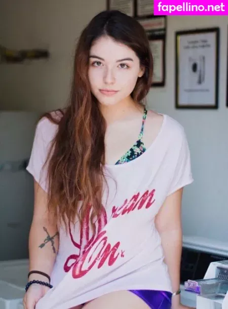 Autumn Farrell OnlyFans Thumbnail #QtQr7SQcog