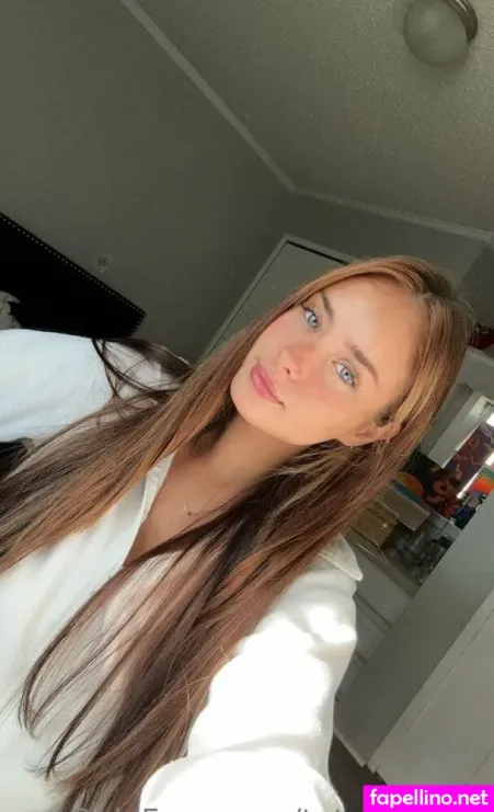 Autumn Gordon 5 Main Profile Photo