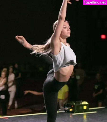 Autumn Miller OnlyFans Thumbnail #IiCFiDLtp3