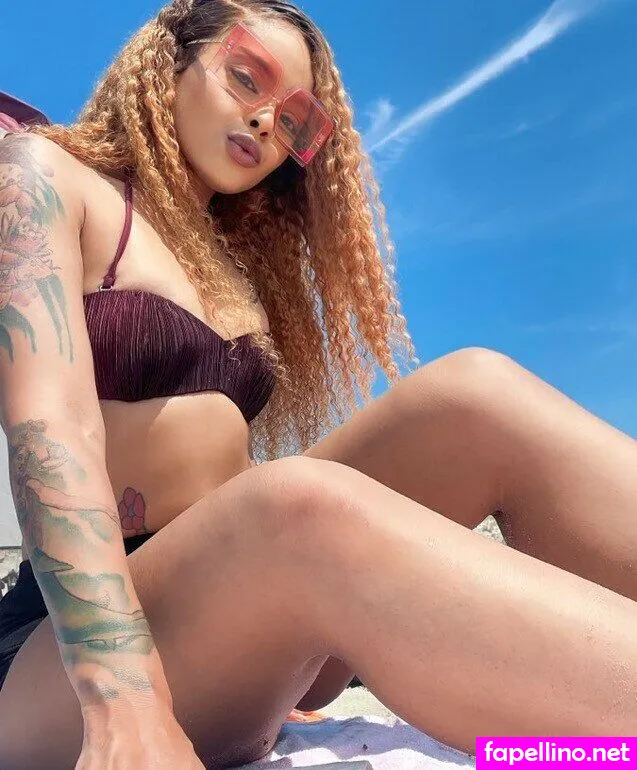 autumn.nightt, autumnnight__ Nude Leaked OnlyFans Photo #mPi3Po69s6