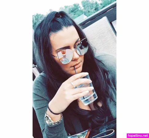 Autumn Rae OnlyFans Thumbnail #2lurYC56hM