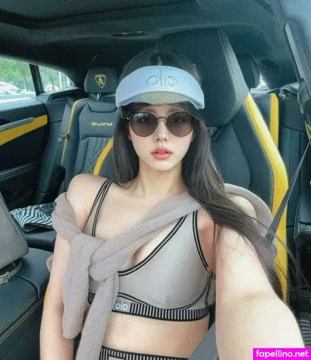 Autumn Rain Drops OnlyFans Thumbnail #1UuENqK7bN